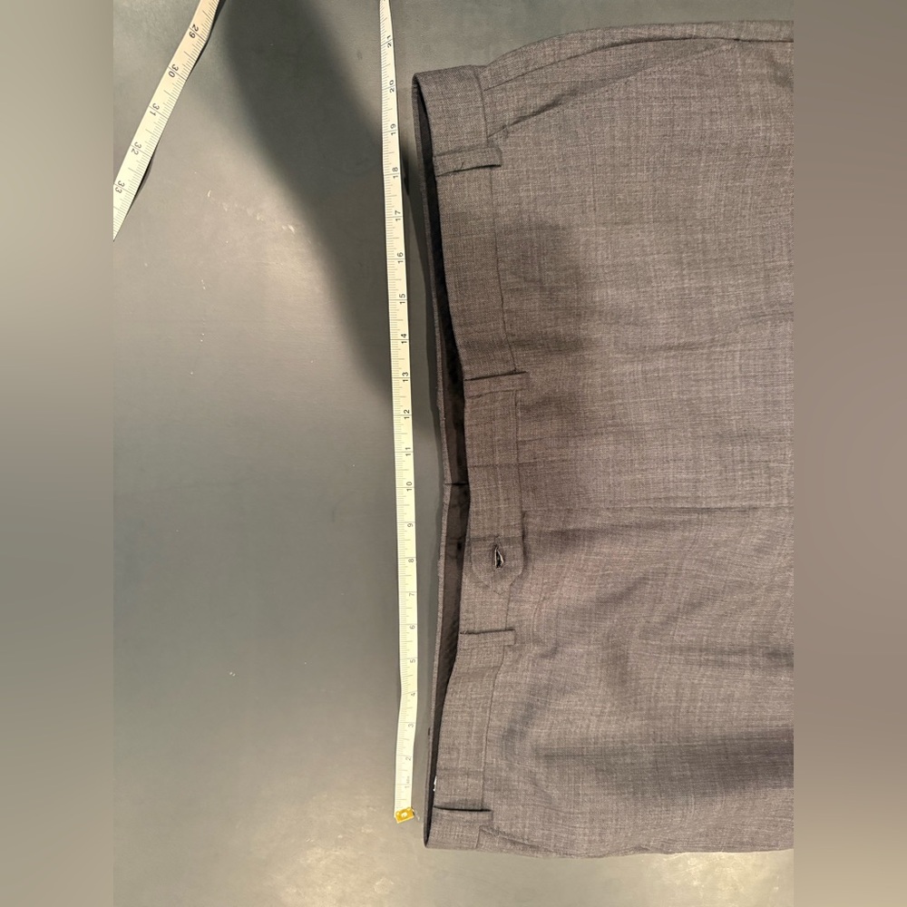 Ralph Lauren Charcoal Suit 50L - Picture 3 of 4